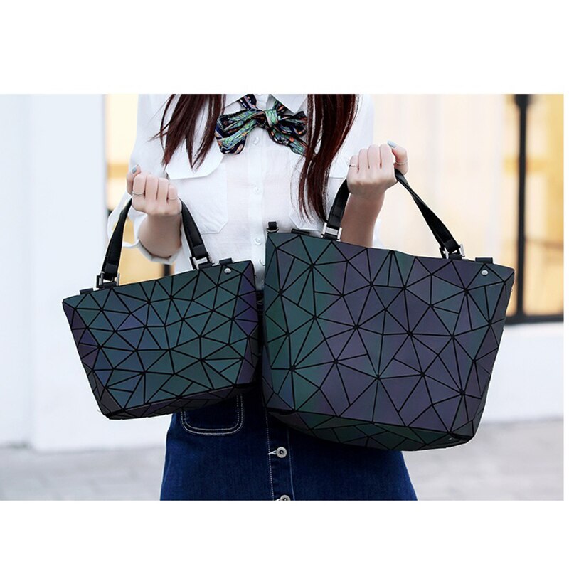 Luminous Bag Women's Geometry Lattic Totes  Quilted Shoulder Bags Hologram Laser Plain Folding Handbags