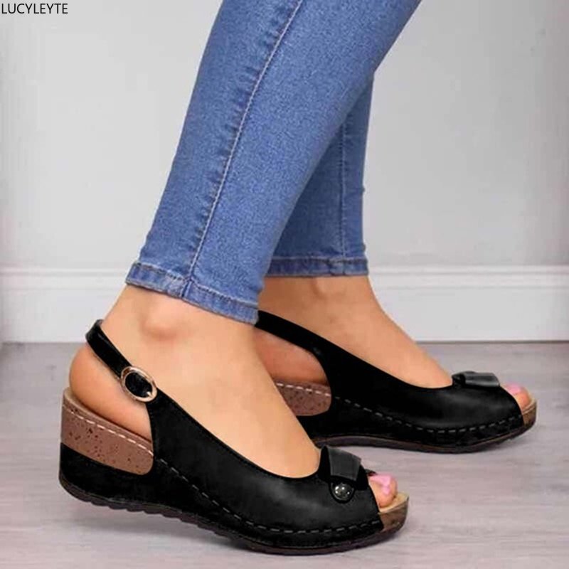 2023 Women Sandals Orthopedic Slippers Corrector Walking Sandals Open Toe Summer Shoes Vintage Low Heels Female Platform Shoes